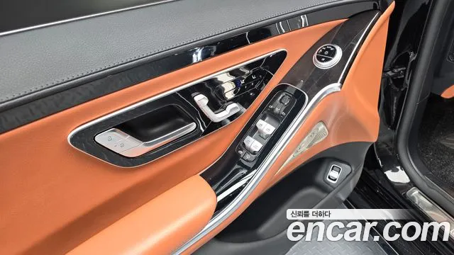 Mercedes-Benz S-Class W223 — Фото автомобиля 29