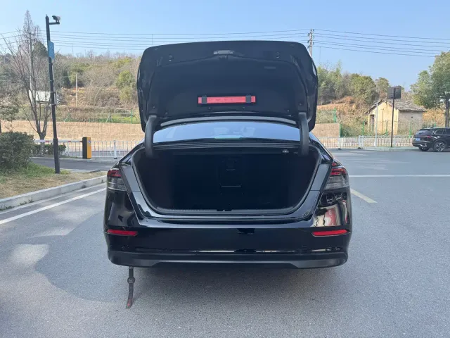 Honda Accord — Фото автомобиля 17