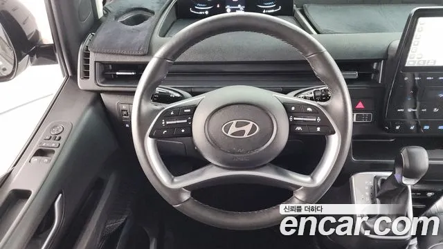 Hyundai Staria Staria 4WD Tourer 9 мест — Фото автомобиля 12
