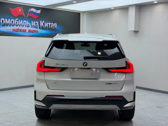 BMW X1 — Фото автомобиля 5