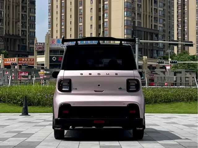 Geely Panda — Фото автомобиля 6