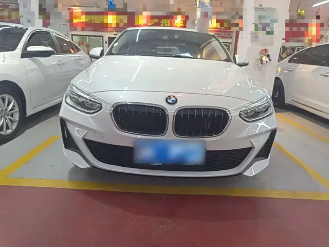 BMW 1 Series — Фото автомобиля 2