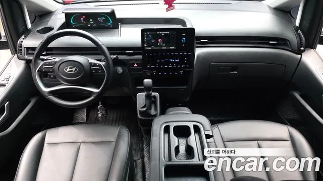 Hyundai Staria — Фото автомобиля 10