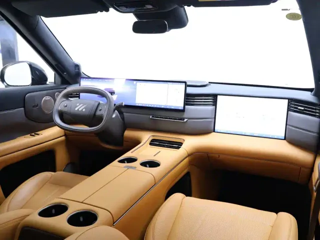 IM Motors LS8 — Фото автомобиля 20