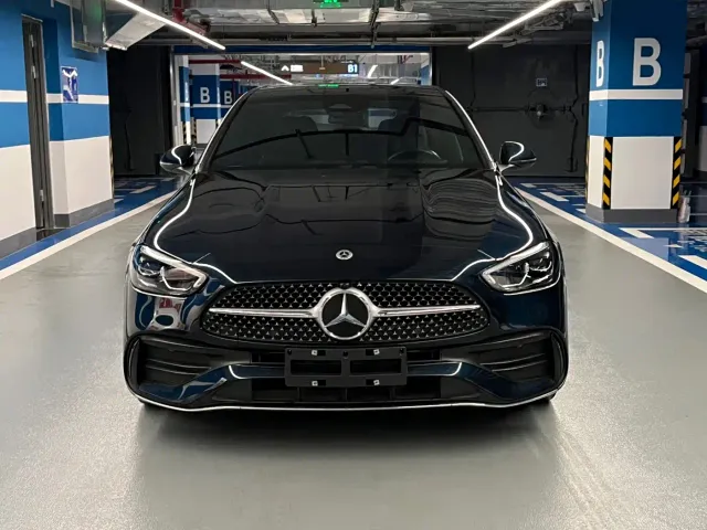 Mercedes-Benz C-Class — Фото автомобиля 2
