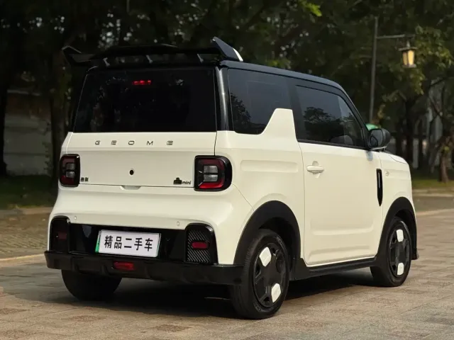 Geely Panda — Фото автомобиля 8