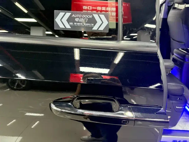 GAC Trumpchi M8 — Фото автомобиля 14