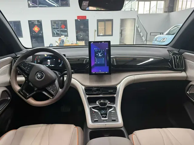 BYD Song Pro — Фото автомобиля 9