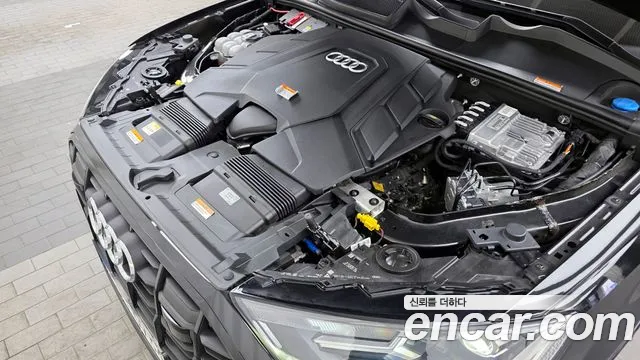 Audi Q7 55 TFSI quattro Premium — Фото автомобиля 6