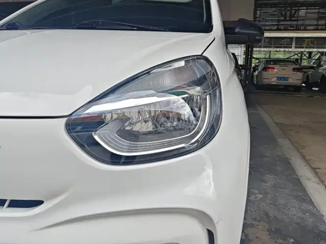 Roewe Clever — Фото автомобиля 5
