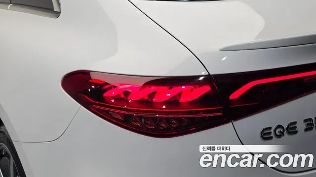 Mercedes-Benz EQE V295 — Фото автомобиля 8