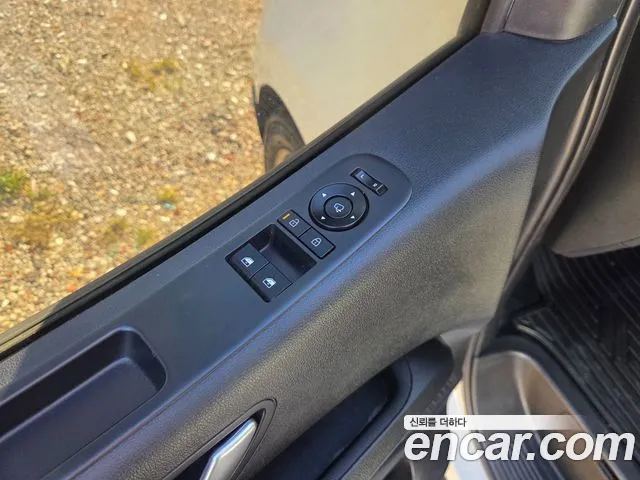 Hyundai ST1 — Фото автомобиля 12