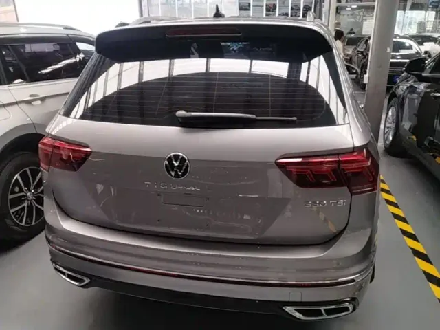 Volkswagen Tiguan L — Фото автомобиля 5