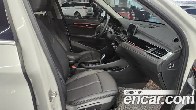 BMW X1 — Фото автомобиля 11