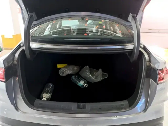 BYD Qin L — Фото автомобиля 18