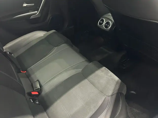 Mercedes-Benz A-Class — Фото автомобиля 7
