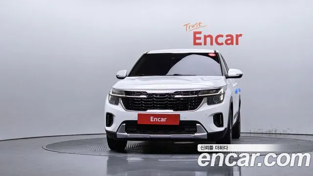 Kia Seltos — Фото автомобиля 3
