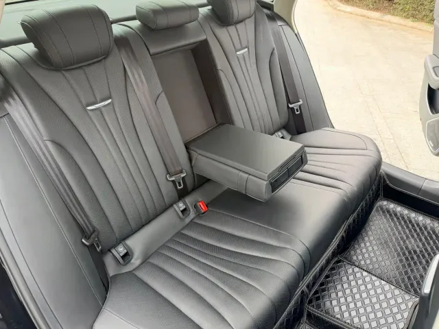 Hongqi H5 — Фото автомобиля 13