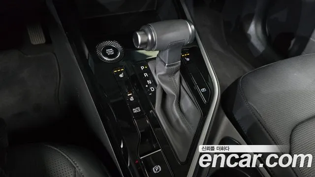 Kia Niro The All New Niro — Фото автомобиля 9