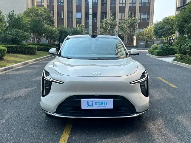 IM Motors LS6 — Фото автомобиля 4