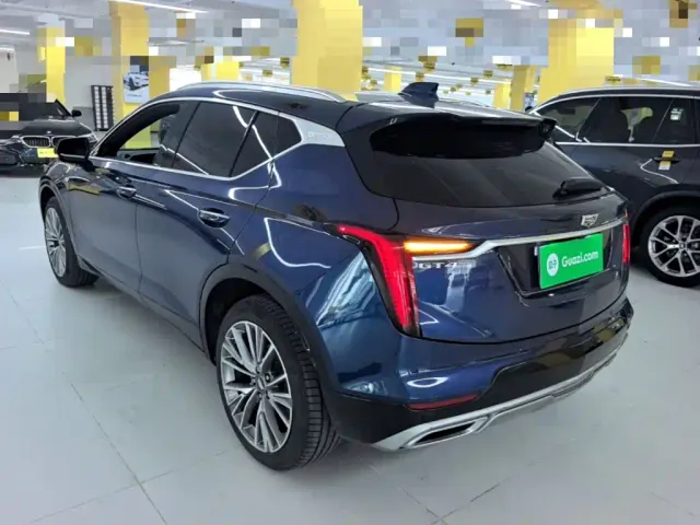 Cadillac GT4 — Фото автомобиля 4