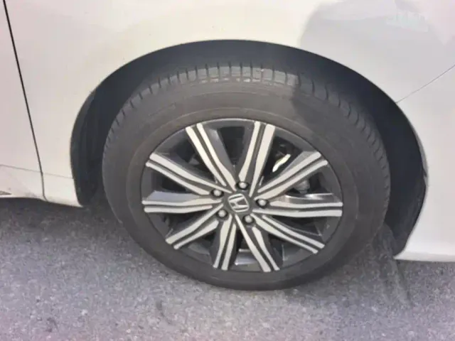 Honda Odyssey — Фото автомобиля 6