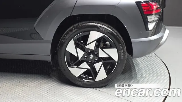 Hyundai Kona SX2 — Фото автомобиля 6
