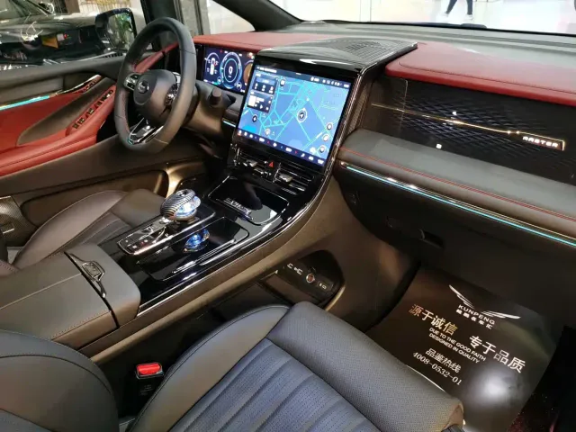 GAC Trumpchi M8 — Фото автомобиля 13