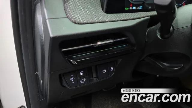 Kia EV6 — Фото автомобиля 16