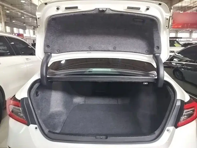 Honda Accord — Фото автомобиля 18