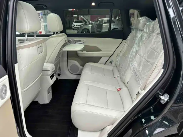 Toyota BoZhi 3X — Фото автомобиля 19
