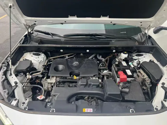 Toyota RAV4 — Фото автомобиля 15
