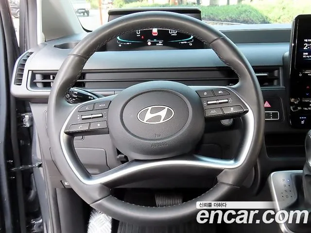 Hyundai Staria — Фото автомобиля 8