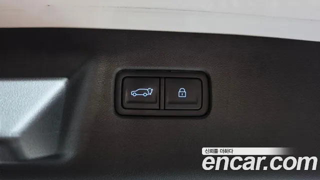 Hyundai Santa Fe MX5 — Фото автомобиля 23