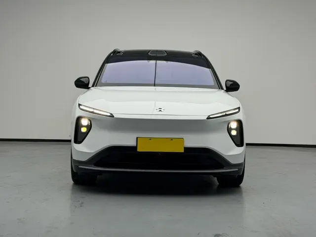 Nio ES6 — Фото автомобиля 3