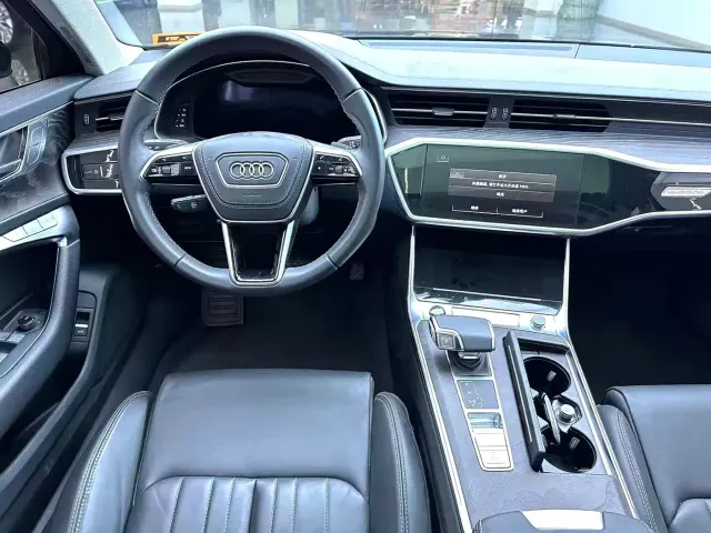 Audi A6L — Фото автомобиля 8