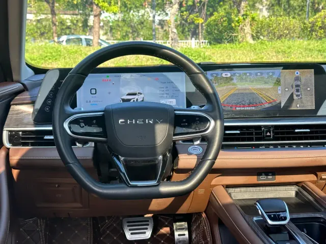 Chery Arrizo 8 — Фото автомобиля 12