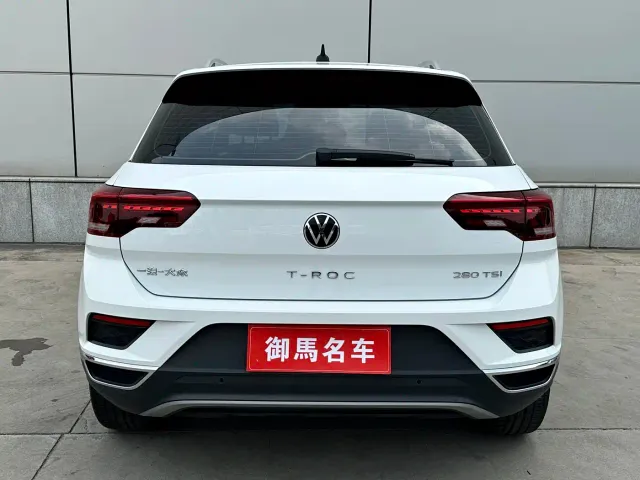 Volkswagen T-Roc — Фото автомобиля 3