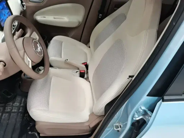 Wuling Hongguang Mini EV — Фото автомобиля 14