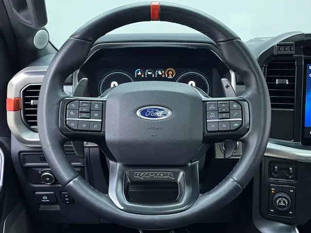 Ford F-150 Raptor — Фото автомобиля 8