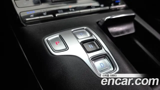 Hyundai Grandeur Grandeur (New) Hybrid — Фото автомобиля 12
