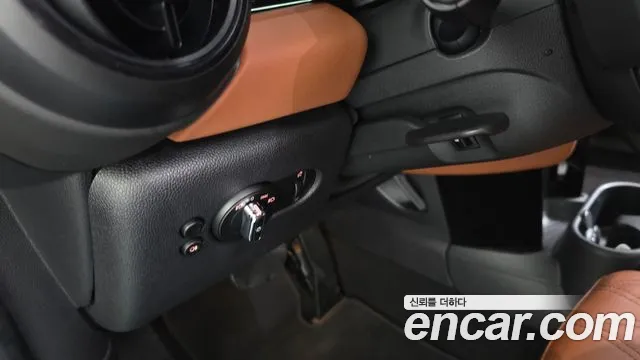 MINI Cooper — Фото автомобиля 30
