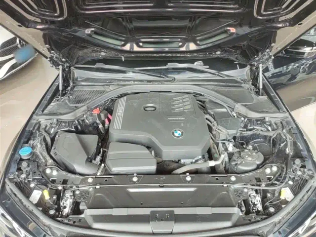 BMW 3 Series — Фото автомобиля 19