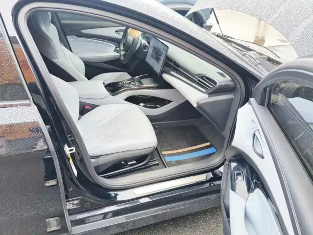 BYD Seal — Фото автомобиля 13