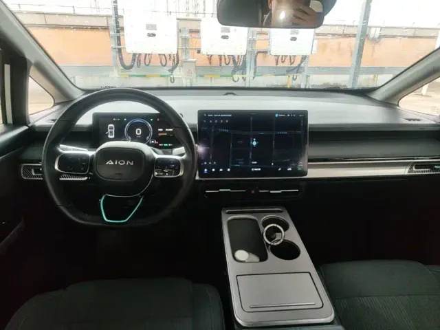 GAC Aion Y — Фото автомобиля 5