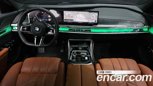 BMW 7 Series G70 — Фото автомобиля 7