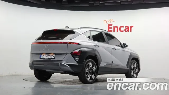 Hyundai Kona SX2 — Фото автомобиля 2