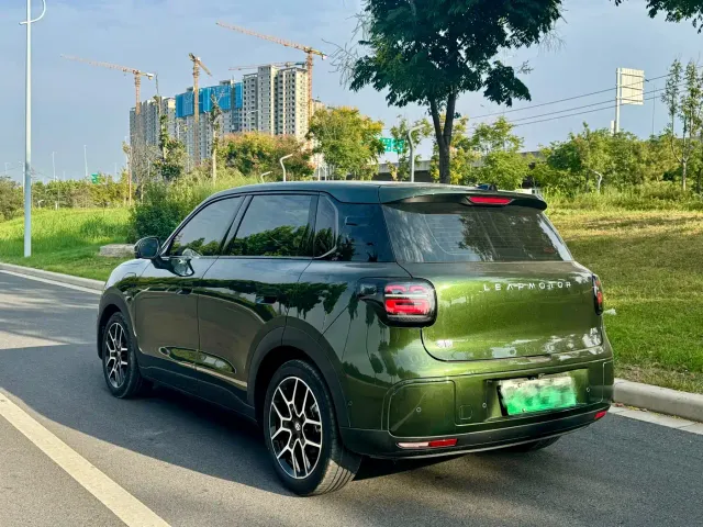 Leapmotor A10 — Фото автомобиля 9