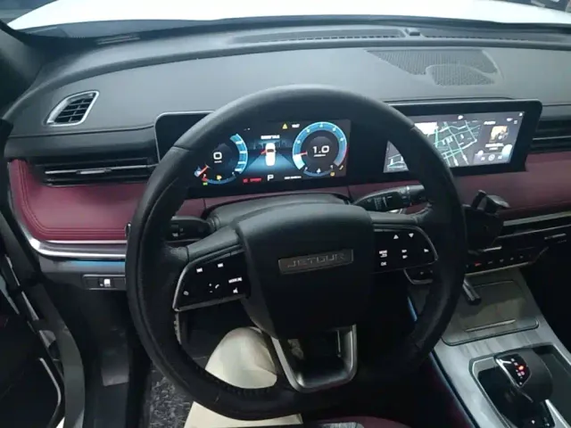 Jetour X70 Plus — Фото автомобиля 10