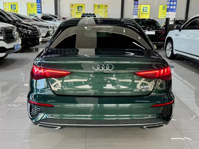 Audi A3 — Фото автомобиля 11